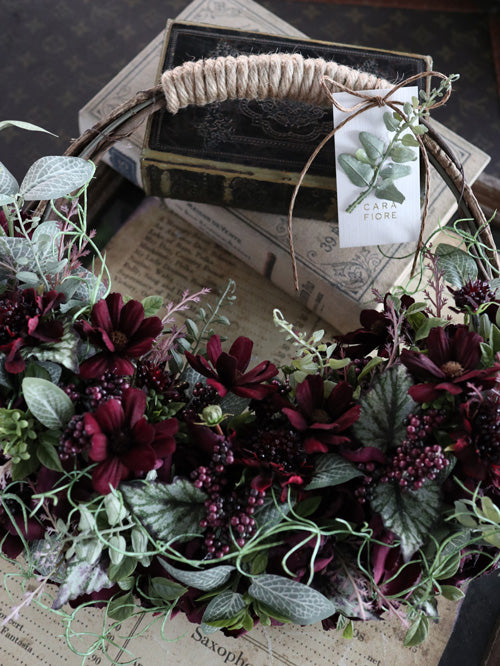 送料無料・完成品】チョコレートコスモスのハーフリース ｜ アーティ